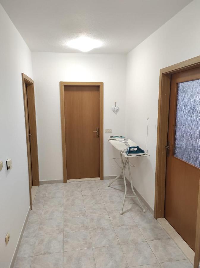 House Silva Apartment Podstrana Exterior photo